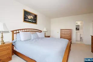 1 Horizon Road 605, Fort Lee, NJ 07024 - Photo 16