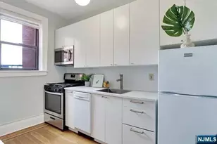 755 Anderson Ave 4J, Cliffside Park, NJ 07010 - Photo 14