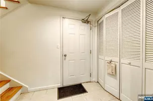 425 West Street B, Fort Lee, NJ 07024 - Photo 18