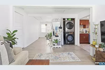 1 Pocahontas Street, Morristown, NJ 07960 - Photo 14