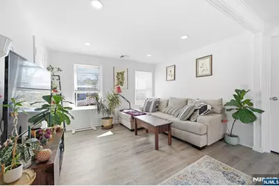 1 Pocahontas Street, Morristown, NJ 07960 - Photo 10