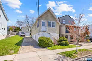 632 Chase Ave 1, Lyndhurst Township, NJ 07071 - Photo 2