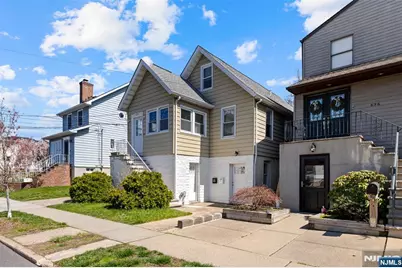 632 Chase Avenue 1 #1, Lyndhurst Township, NJ 07071 - Photo 4