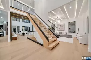 801 Godwin Rd, Paramus, NJ 07652 - Photo 12