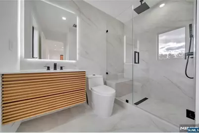 801 Godwin Road, Paramus, NJ 07652 - Photo 40