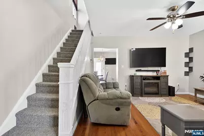 520 Prospect Place, Lyndhurst Township, NJ 07071 - Photo 12