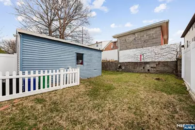 520 Prospect Place, Lyndhurst Township, NJ 07071 - Photo 30