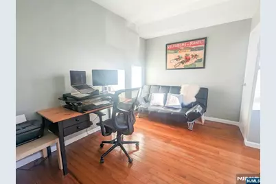 582 60th Street, West New York, NJ 07093 - Photo 8