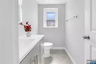 136 E Clinton Ave, Bergenfield, NJ 07621 - Photo 22