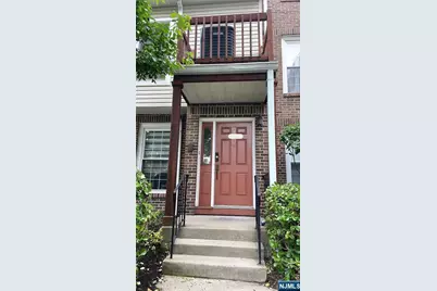 376 Village Court 2211 #2211, Fort Lee, NJ 07024 - Photo 1