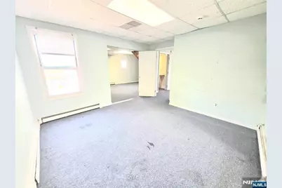 1638 Parker Avenue 2 #2, Fort Lee, NJ 07024 - Photo 12