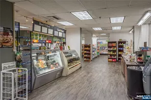 555 North Ave 19C, Fort Lee, NJ 07024 - Photo 18