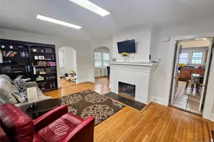 483 Cumberland Ave, Teaneck Township, NJ 07666 - Photo 2