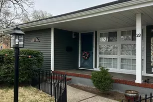 28 Roosevelt Ave, Elmwood Park, NJ 07407 - Photo 2