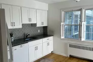 28 Roosevelt Ave, Elmwood Park, NJ 07407 - Photo 16