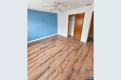 106 Rochelle Parkway 2 #2, Saddle Brook Township, NJ 07663 - Photo 10
