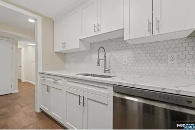 234 Columbia Avenue 19 #19, Fort Lee, NJ 07024 - Photo 16