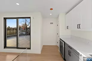 61 Edgewater Rd, Cliffside Park, NJ 07010 - Photo 42