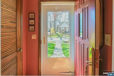 149 Park Drive, New Milford, NJ 07646 - Photo 6