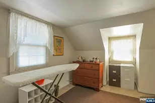 149 Park Dr, New Milford, NJ 07646 - Photo 32