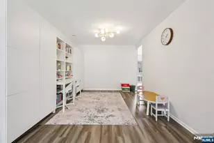 2071 Drake Ct, Mahwah, NJ 07430 - Photo 8