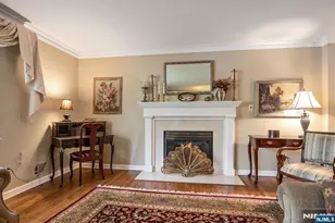 485 Eisenhower Ct, Wyckoff Township, NJ 07481 - Photo 4