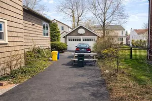 327 Rutland Ave, Teaneck Township, NJ 07666 - Photo 12