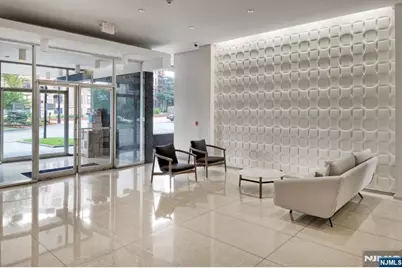 6050 Kennedy Boulevard 2E #2E, West New York, NJ 07093 - Photo 22