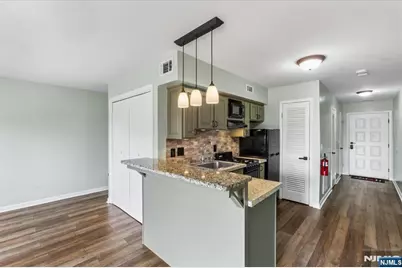 4 Alta Court 5 #5, Vernon, NJ 07462 - Photo 4