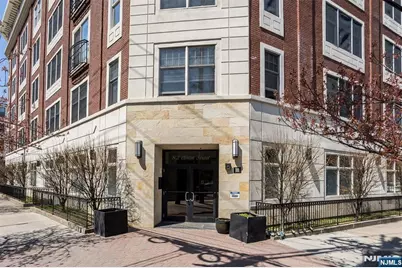 82 Clinton Street 6F #6F, Hoboken, NJ 07030 - Photo 30