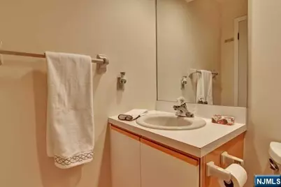 649 Richmond Court, Ramsey, NJ 07446 - Photo 18