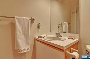 649 Richmond Ct, Ramsey, NJ 07446 - Photo 18