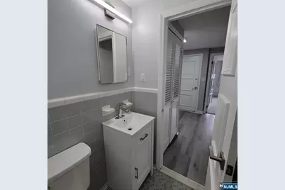 516 6th Street 2 #2, Palisades Park, NJ 07650 - Photo 10