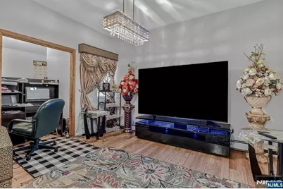 754 Highland Avenue, Newark, NJ 07104 - Photo 10