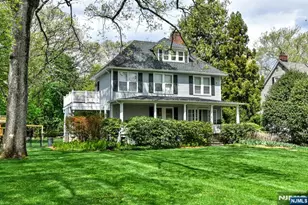 208 Lincoln Ave, Ridgewood, NJ 07450 - Photo 1