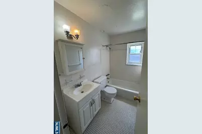 79 Washington Avenue 5 #5, Dumont, NJ 07628 - Photo 6