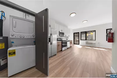 87-89 Mary 502 #502, Paterson, NJ 07503 - Photo 2