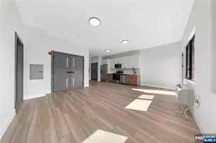 87-89 Mary 502, Paterson, NJ 07503 - Photo 6