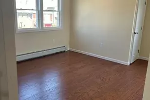 110 Copeland Ave, Lyndhurst Township, NJ 07071 - Photo 2