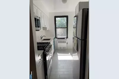 1541 Lemoine Avenue 3A #3A, Fort Lee, NJ 07024 - Photo 4