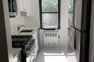 1541 Lemoine Ave 3A, Fort Lee, NJ 07024 - Photo 4