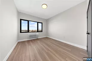 87-89 Mary 504, Paterson, NJ 07503 - Photo 8