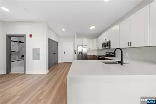 87-89 Mary 504, Paterson, NJ 07503 - Photo 6