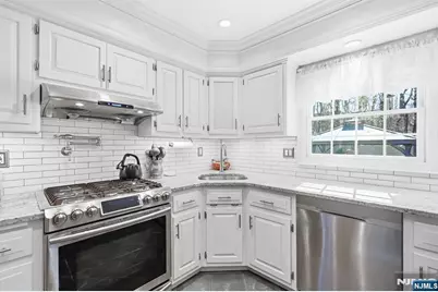 165 Page Drive, Oakland, NJ 07436 - Photo 16