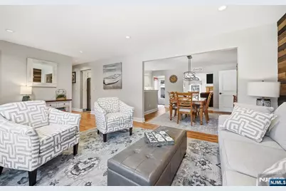 165 Page Drive, Oakland, NJ 07436 - Photo 8