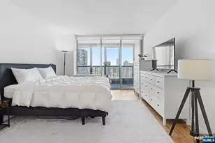 5 Horizon 2506, Fort Lee, NJ 07024 - Photo 10