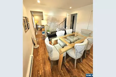 301 Glen Avenue, Ridgewood, NJ 07450 - Photo 8