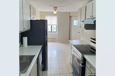 307 Prospect Avenue 7 I #7 I, Hackensack, NJ 07601 - Photo 14