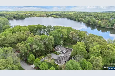 259 Indian Trail Drive, Franklin Lakes, NJ 07417 - Photo 1