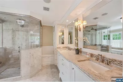 259 Indian Trail Drive, Franklin Lakes, NJ 07417 - Photo 28